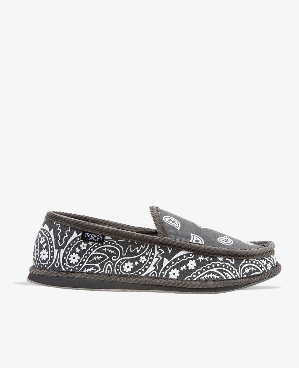 Trooper shoe