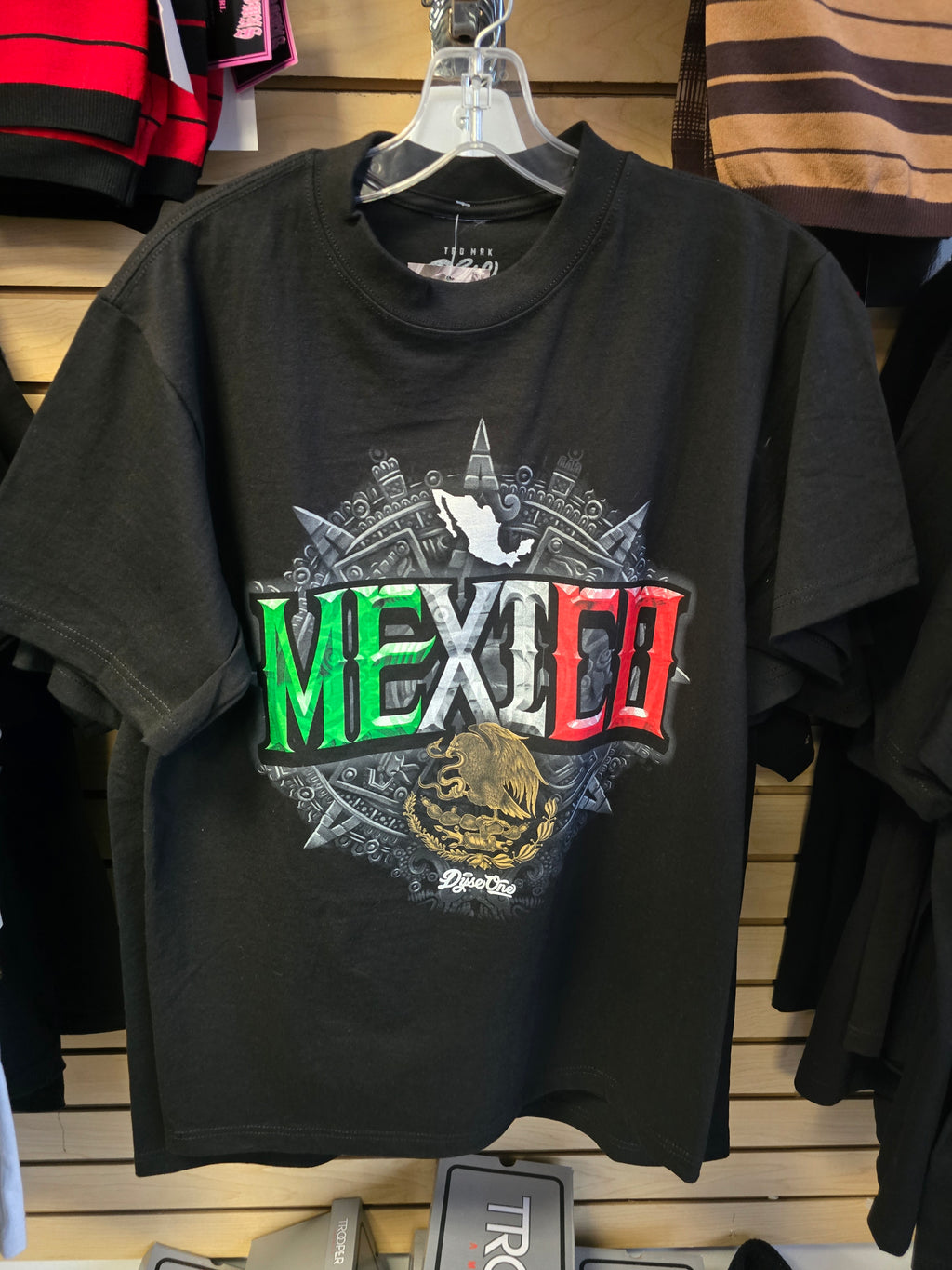 Dyseone tee
