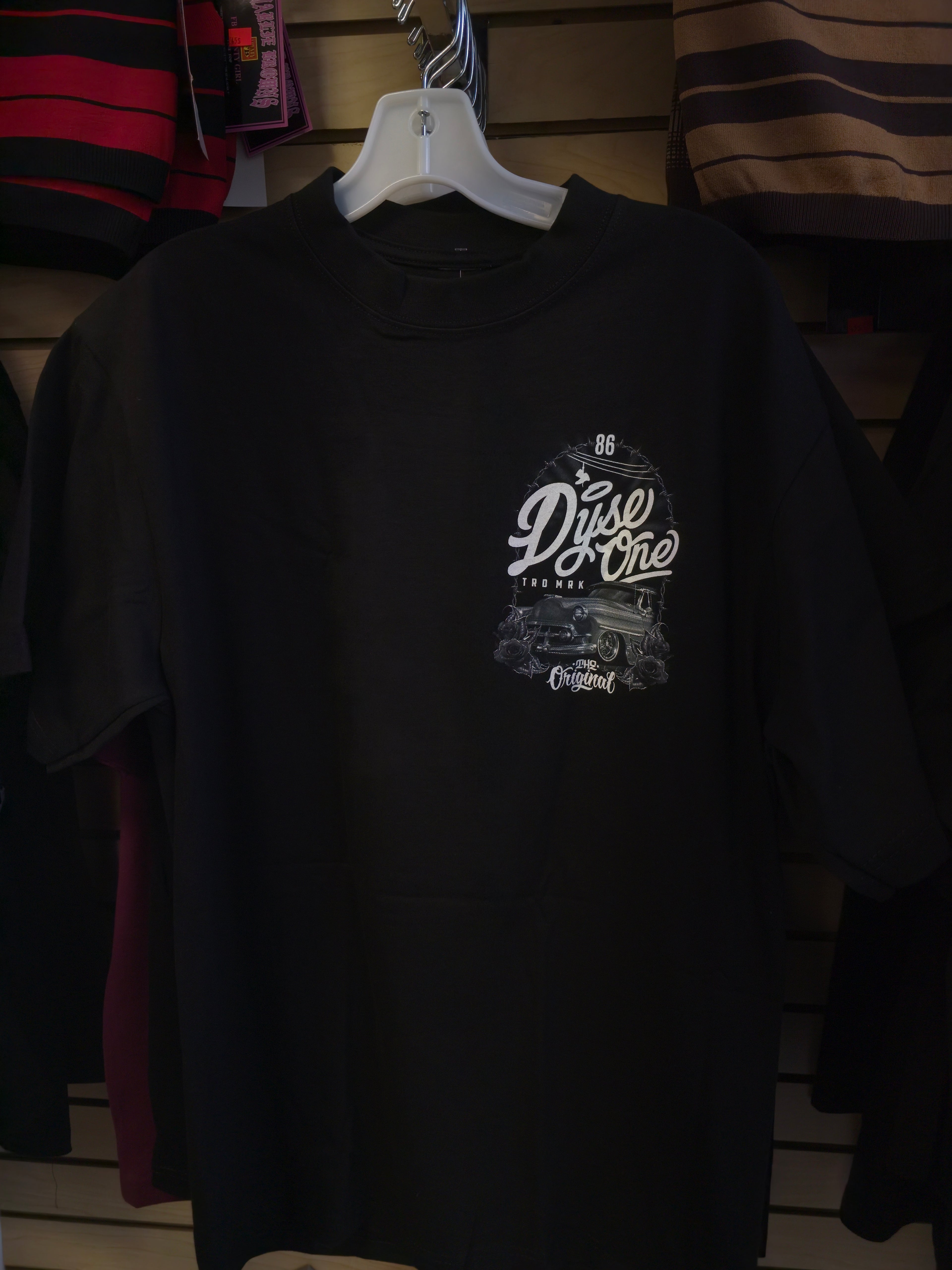 Dyseone tee
