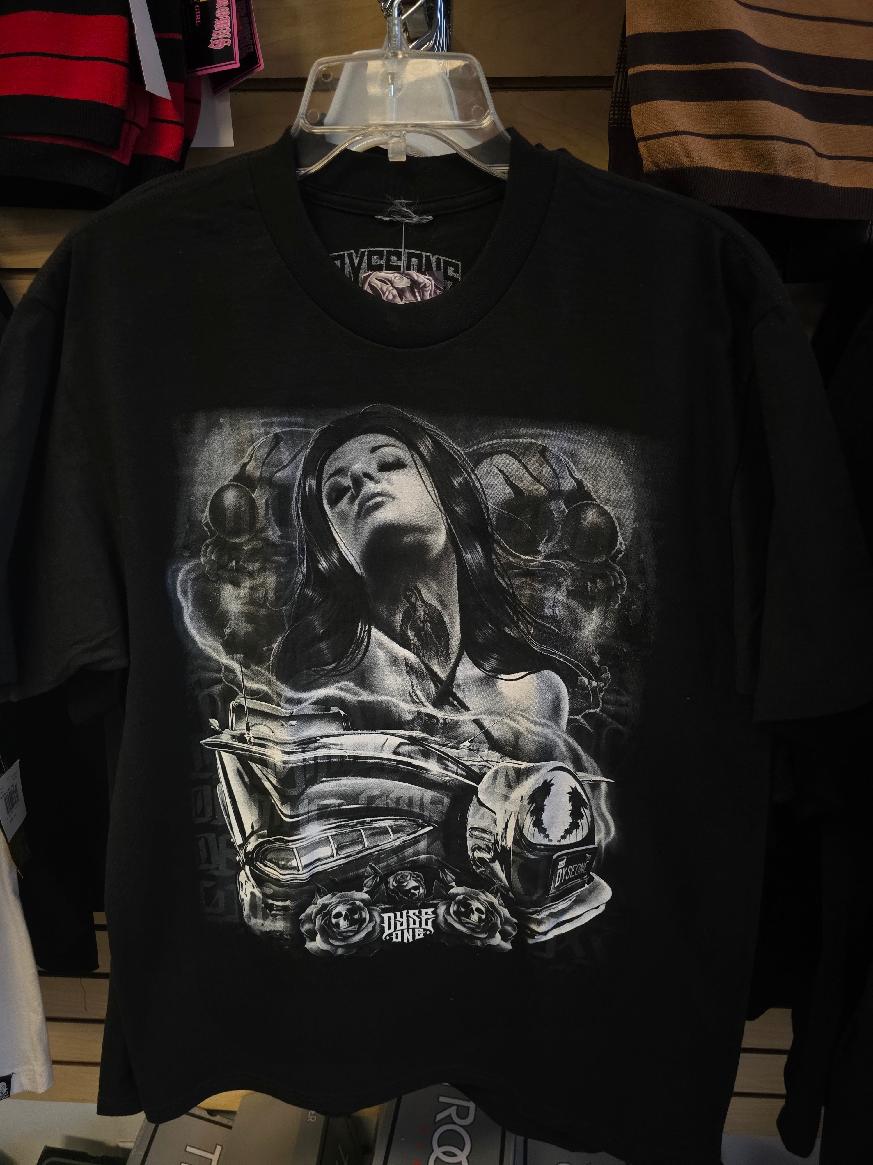Dyseone tee