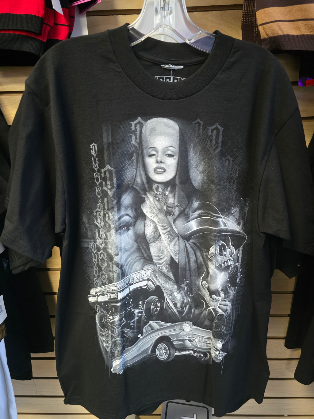 Dyseone tee