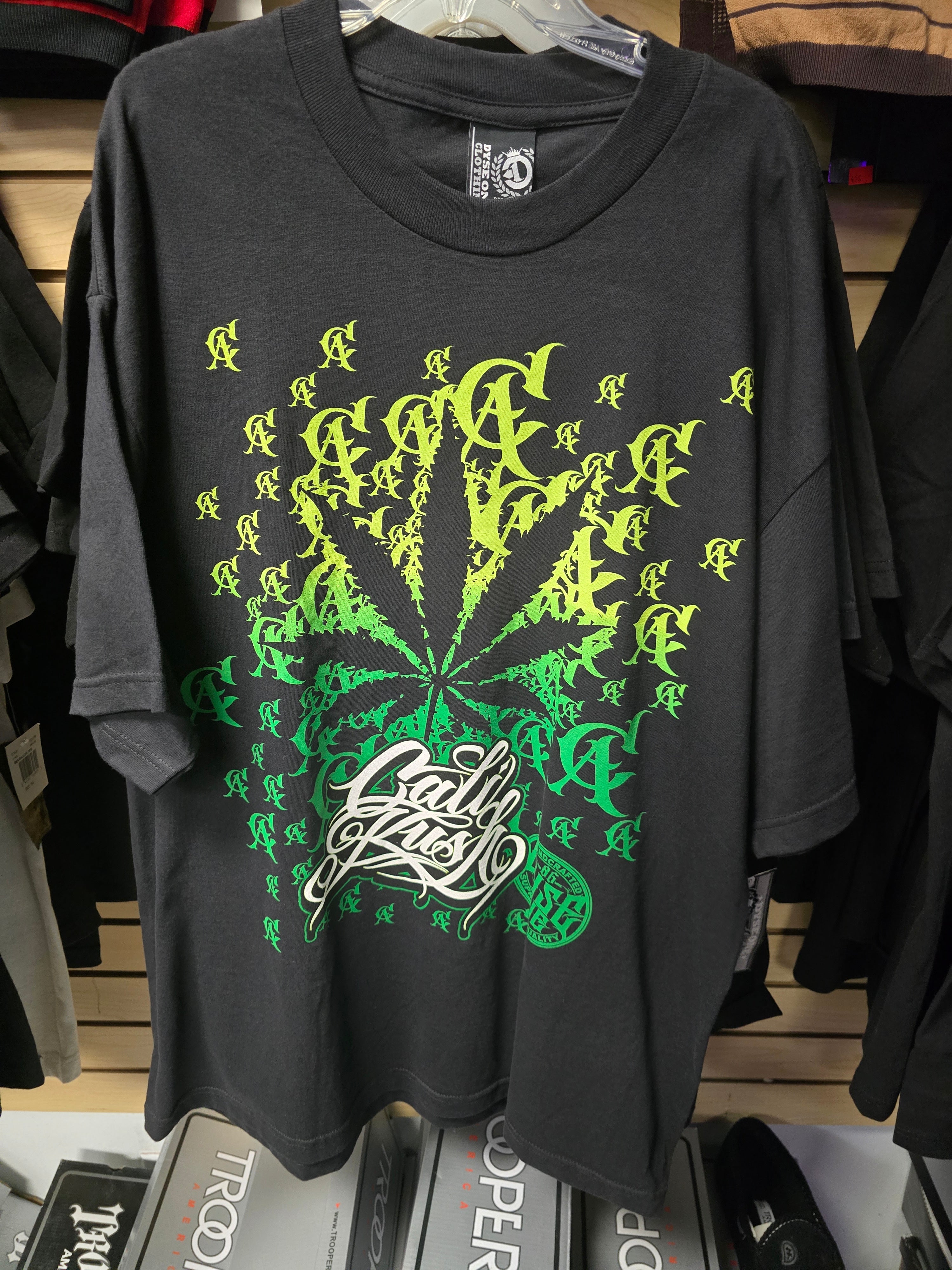 Dyseone tee