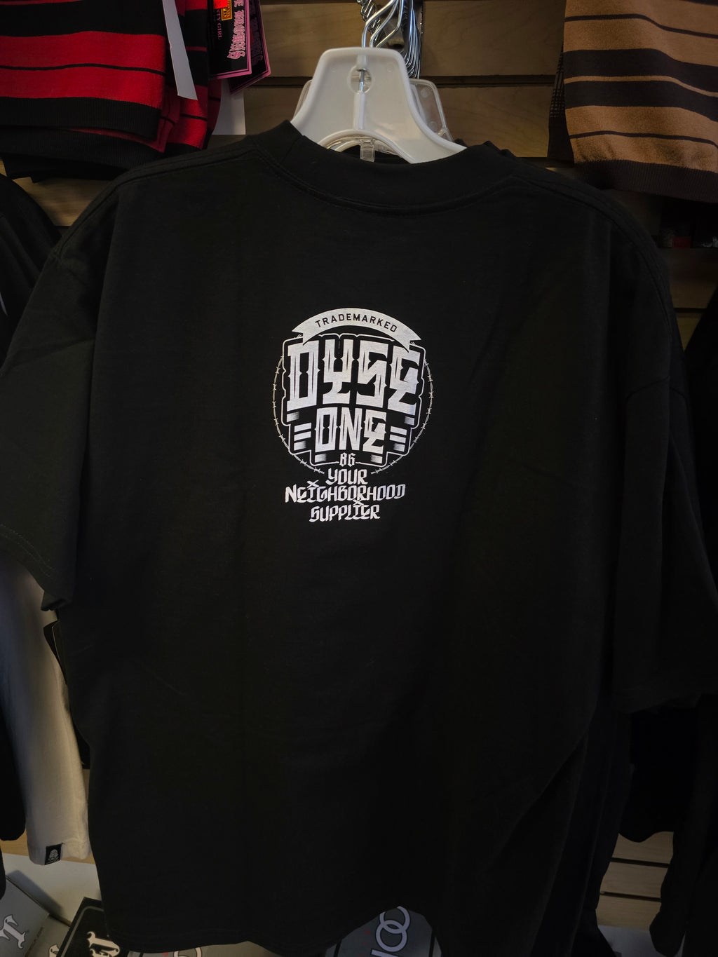 Dyseone tee