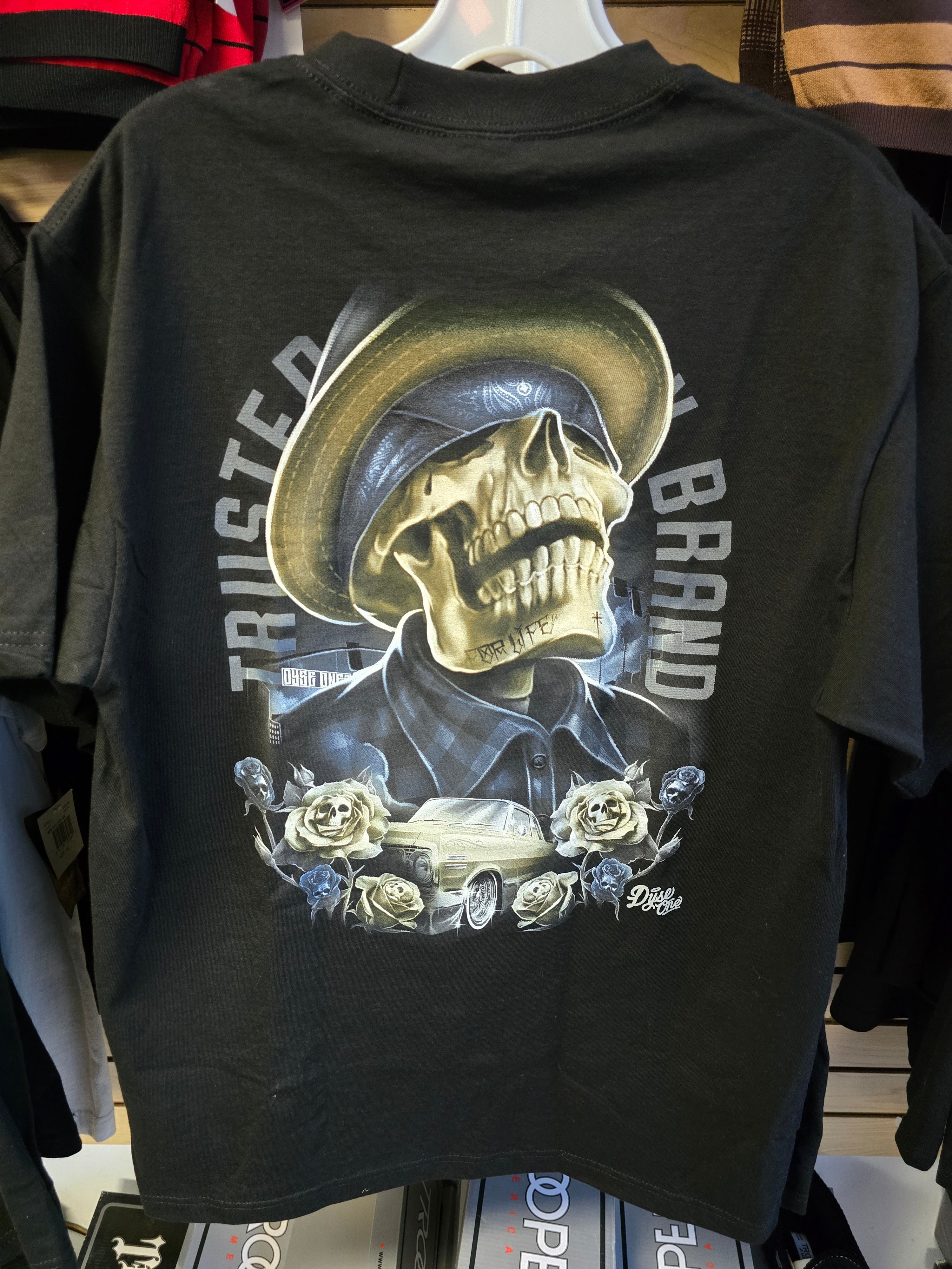 Dyseone tee